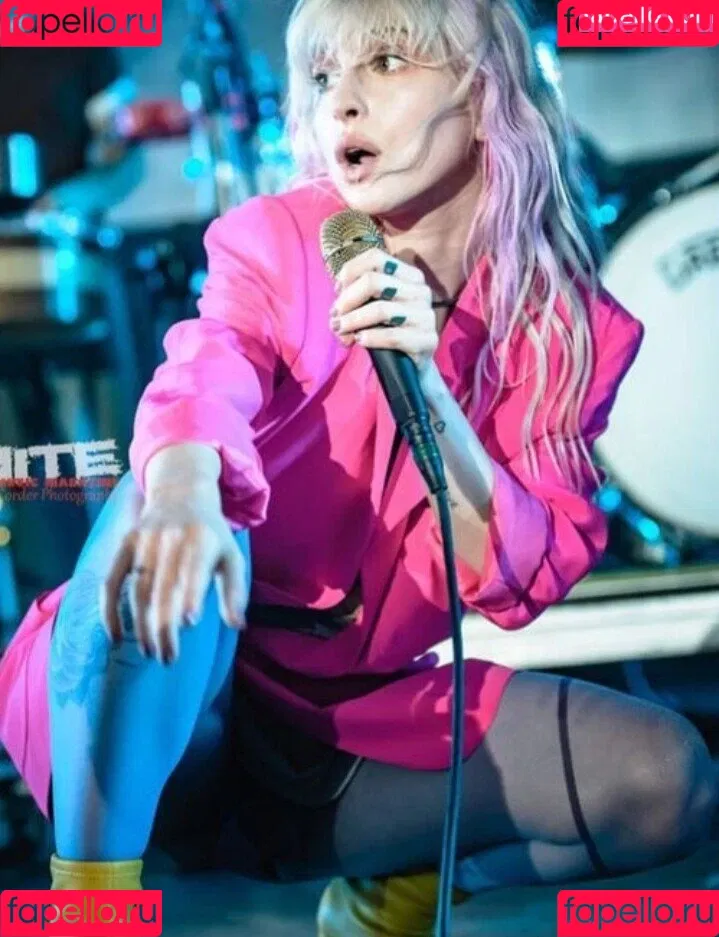 Hayley Williams Onlyfans Photo Gallery 