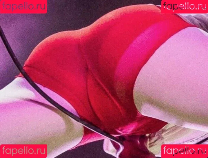 Hayley Williams Onlyfans Photo Gallery 
