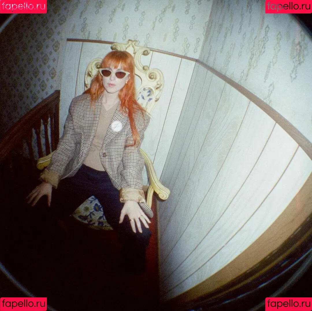 Hayley Williams Onlyfans Photo Gallery 