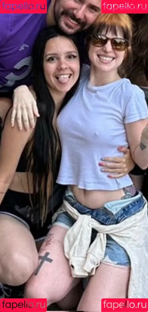 Hayley Williams Onlyfans Photo Gallery 