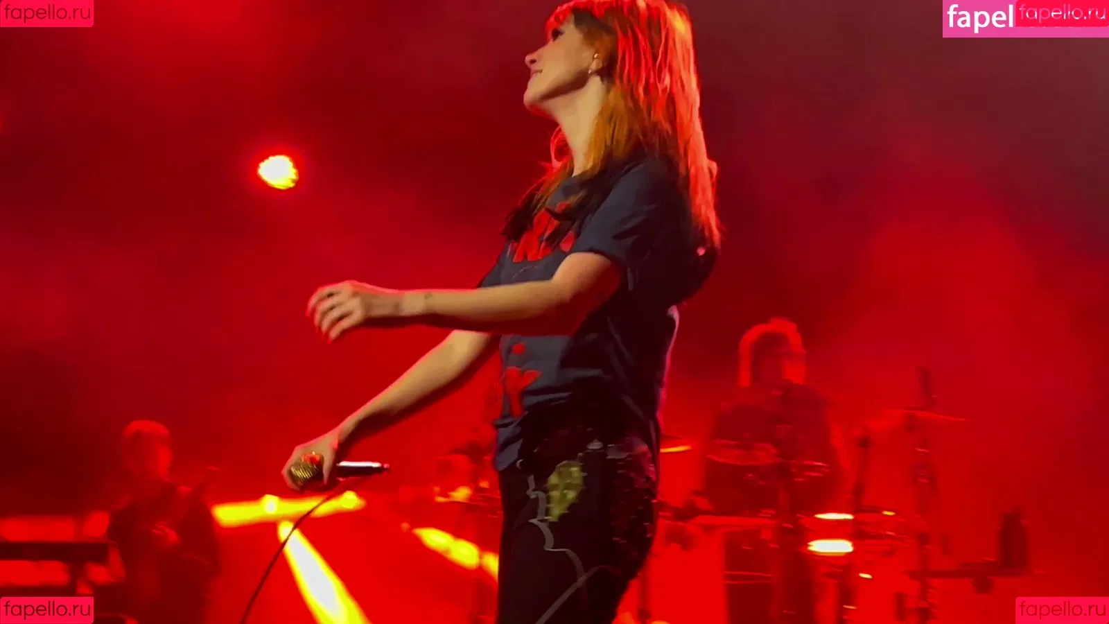 Hayley Williams Onlyfans Photo Gallery 