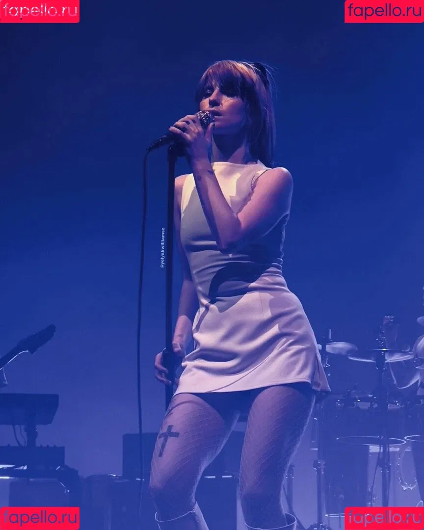 Hayley Williams Onlyfans Photo Gallery 