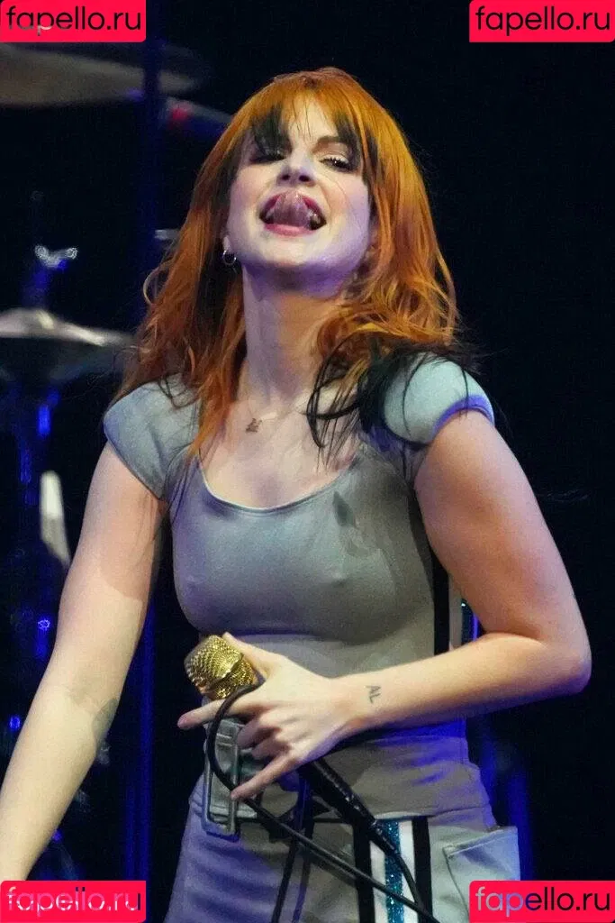 Hayley Williams Onlyfans Photo Gallery 