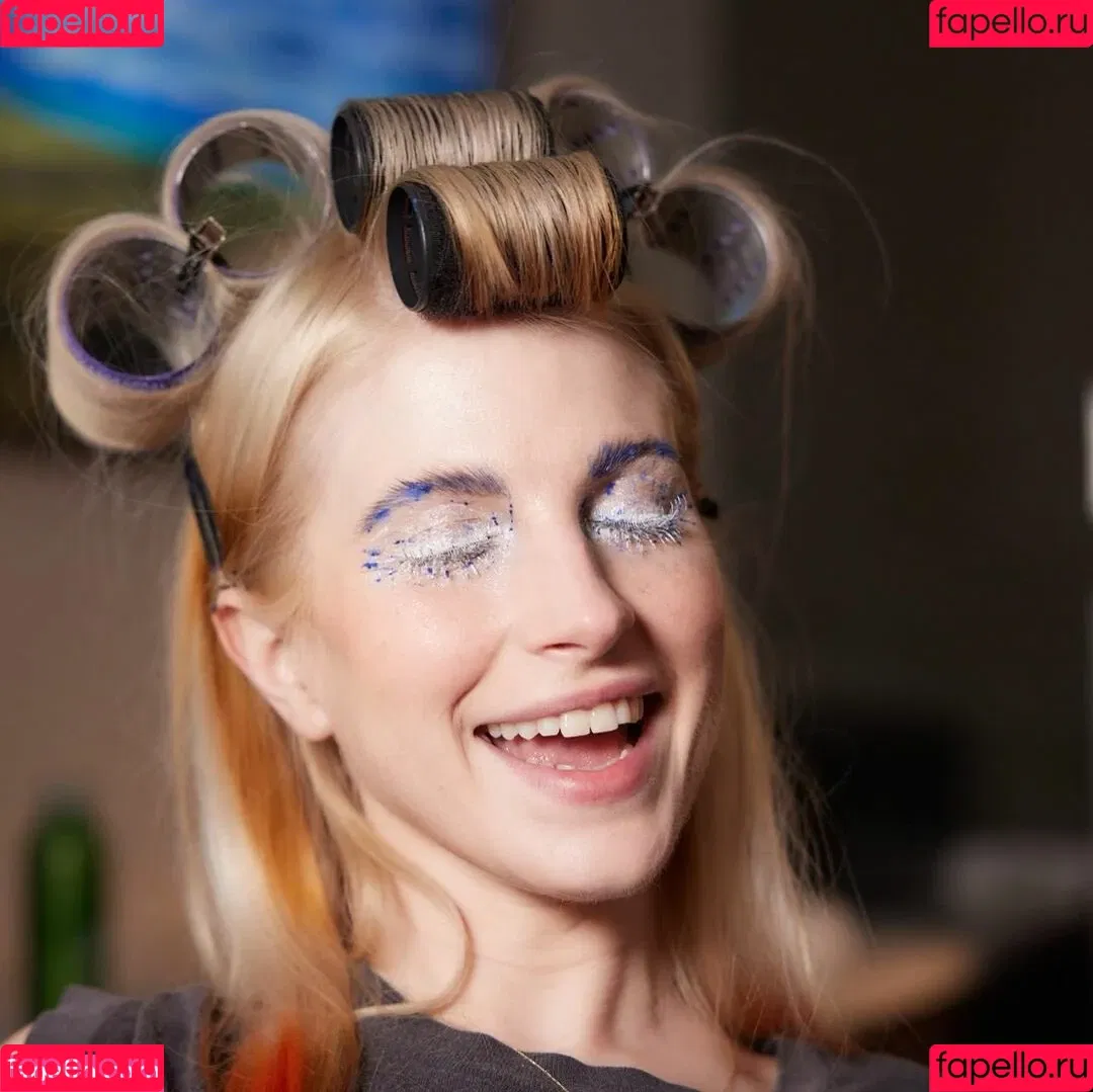 Hayley Williams Onlyfans Photo Gallery 