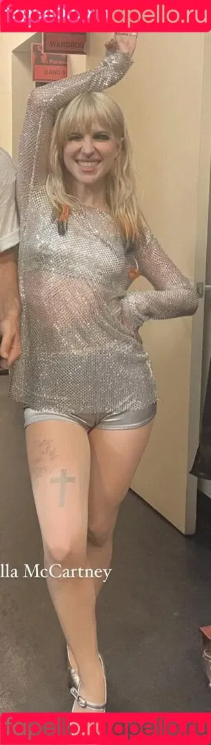 Hayley Williams Onlyfans Photo Gallery 