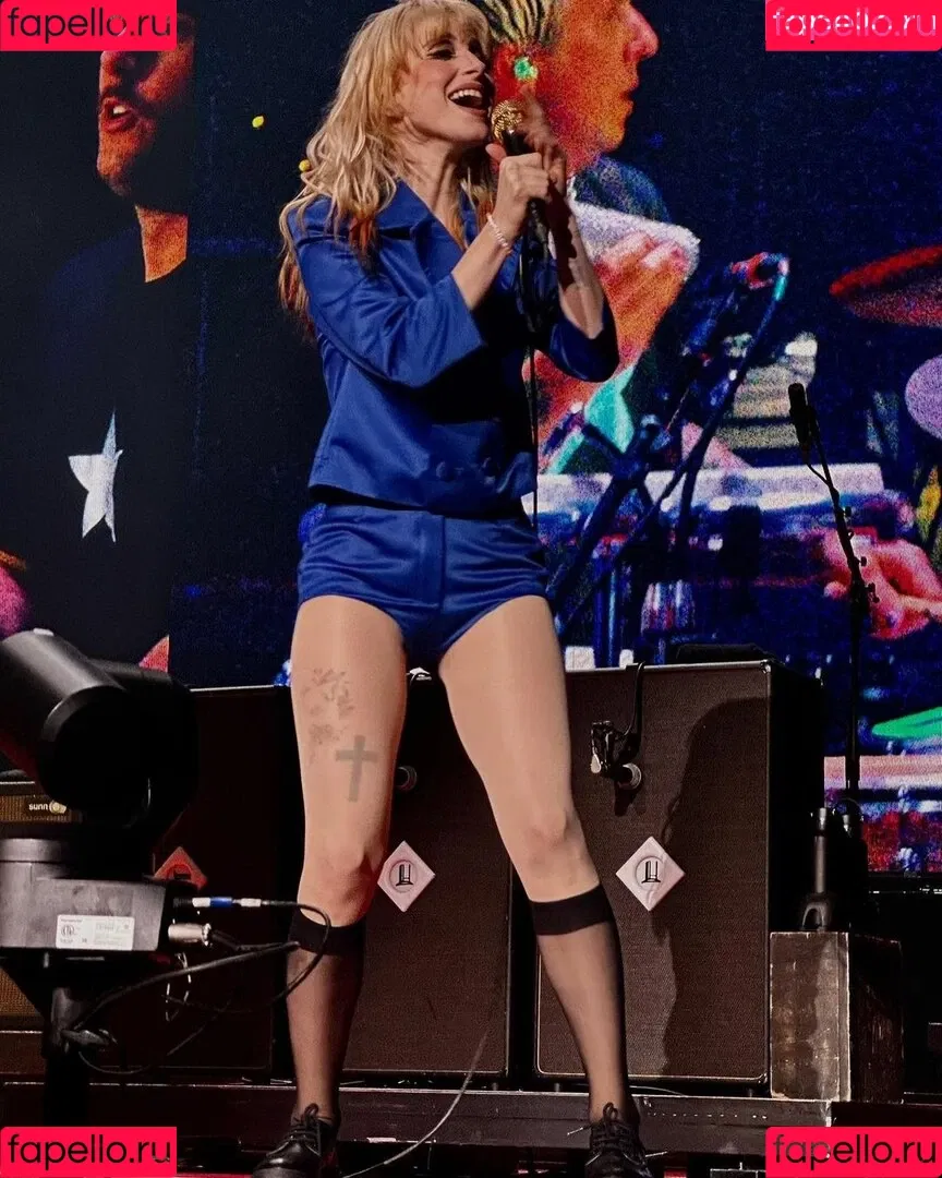 Hayley Williams Onlyfans Photo Gallery 