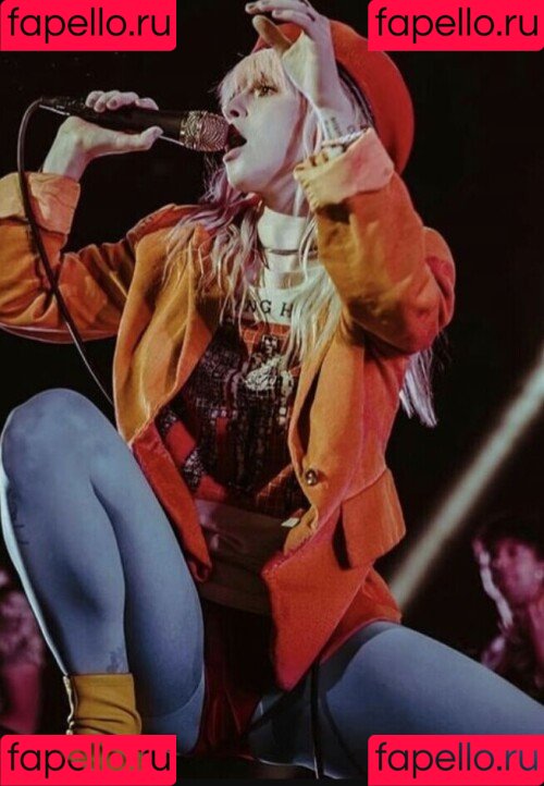 Hayley Williams Onlyfans Photo Gallery 