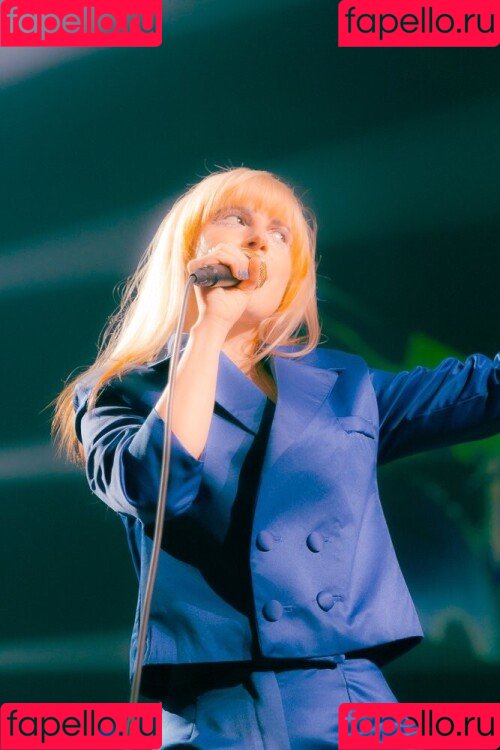 Hayley Williams Onlyfans Photo Gallery 