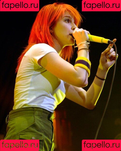 Hayley Williams Onlyfans Photo Gallery 