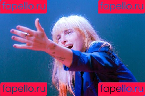 Hayley Williams Onlyfans Photo Gallery 