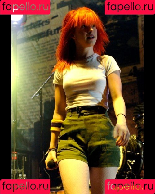 Hayley Williams Onlyfans Photo Gallery 