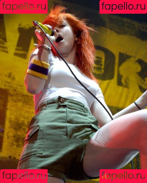 Hayley Williams Onlyfans Photo Gallery 