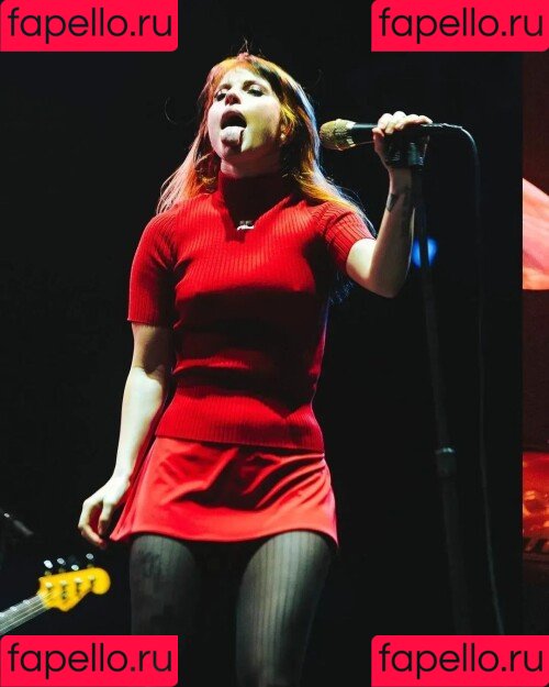 Hayley Williams Onlyfans Photo Gallery 