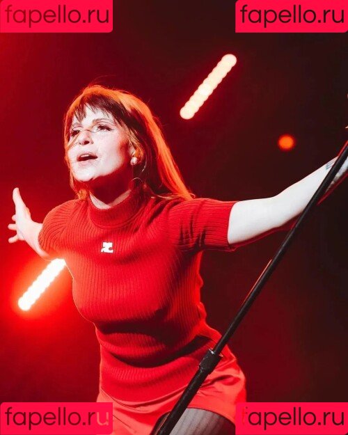 Hayley Williams Onlyfans Photo Gallery 