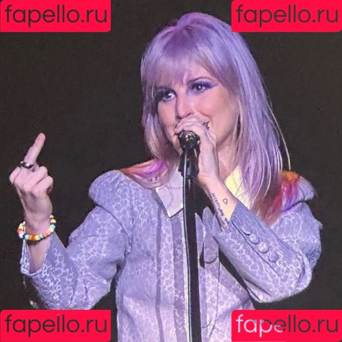 Hayley Williams Onlyfans Photo Gallery 