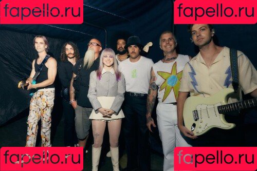 Hayley Williams Onlyfans Photo Gallery 