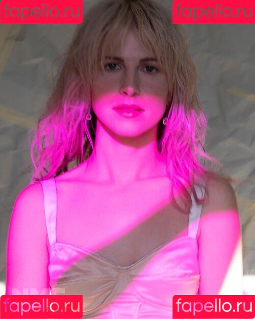 Hayley Williams Onlyfans Photo Gallery 