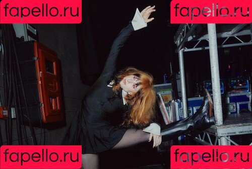 Hayley Williams Onlyfans Photo Gallery 