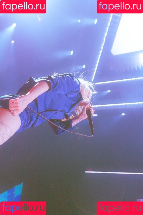 Hayley Williams Onlyfans Photo Gallery 