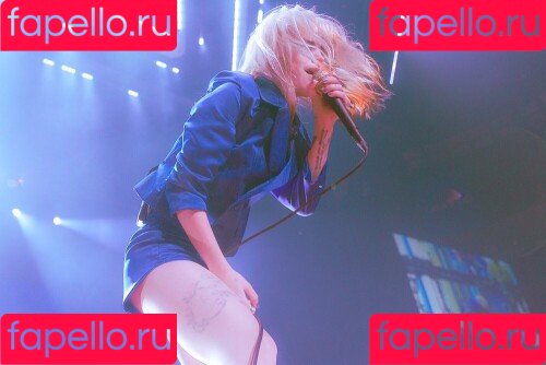 Hayley Williams Onlyfans Photo Gallery 