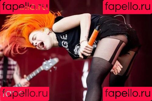 Hayley Williams Onlyfans Photo Gallery 