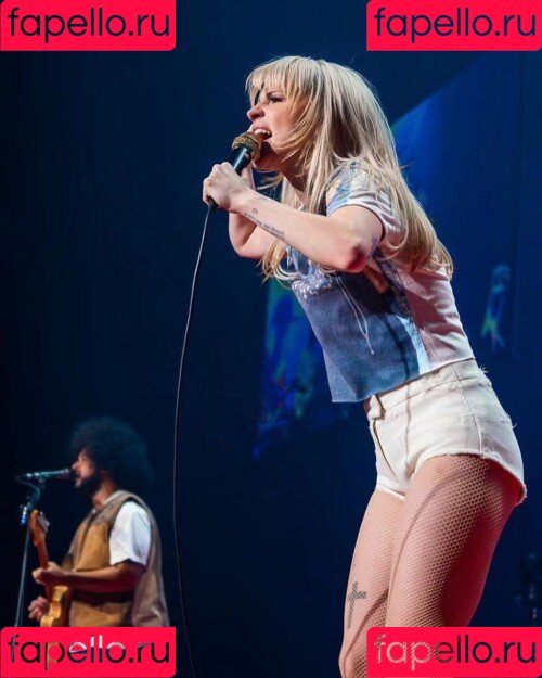 Hayley Williams Onlyfans Photo Gallery 