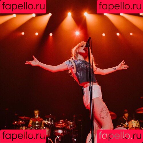 Hayley Williams Onlyfans Photo Gallery 