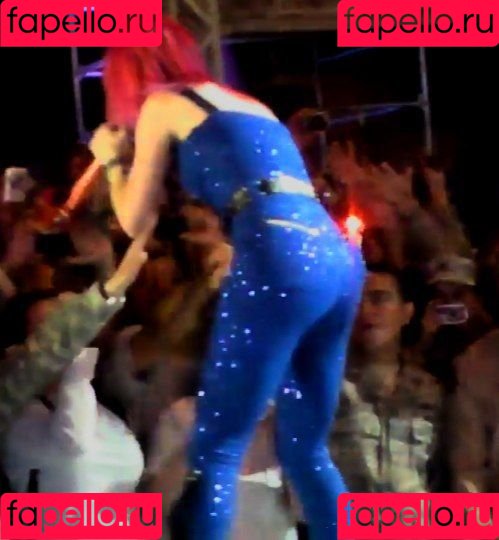 Hayley Williams Onlyfans Photo Gallery 