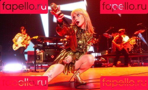 Hayley Williams Onlyfans Photo Gallery 