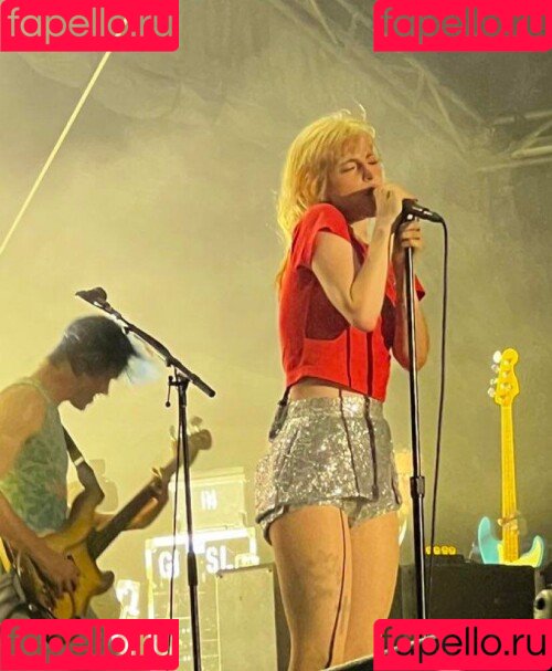 Hayley Williams Onlyfans Photo Gallery 