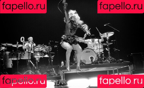 Hayley Williams Onlyfans Photo Gallery 