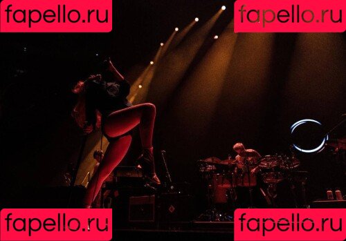 Hayley Williams Onlyfans Photo Gallery 