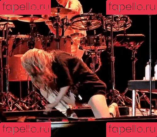 Hayley Williams Onlyfans Photo Gallery 