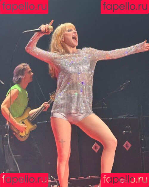 Hayley Williams Onlyfans Photo Gallery 