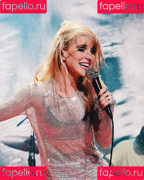 Hayley Williams Onlyfans Photo Gallery 