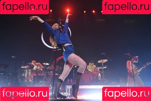 Hayley Williams Onlyfans Photo Gallery 