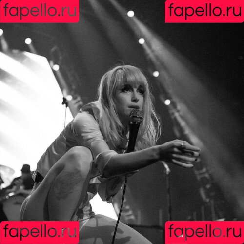 Hayley Williams Onlyfans Photo Gallery 