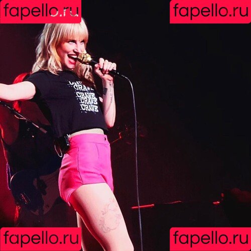 Hayley Williams Onlyfans Photo Gallery 