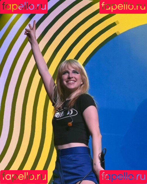 Hayley Williams Onlyfans Photo Gallery 