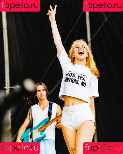 Hayley Williams Onlyfans Photo Gallery 