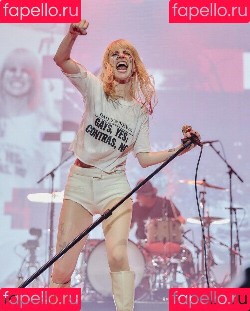 Hayley Williams Onlyfans Photo Gallery 