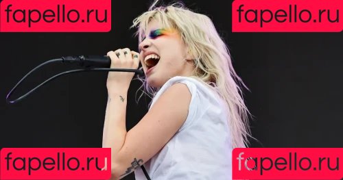 Hayley Williams Onlyfans Photo Gallery 