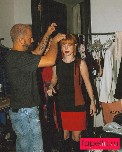 Hayley Williams Nude Onlyfans Photo 50