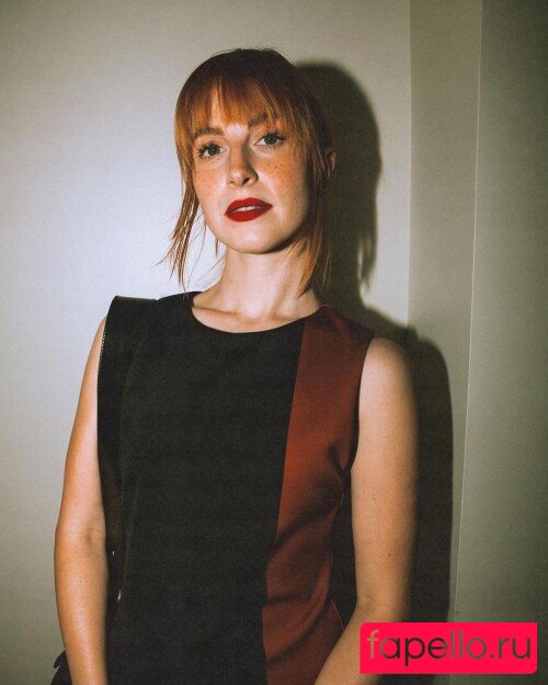 Hayley Williams Nude Onlyfans Photo 48