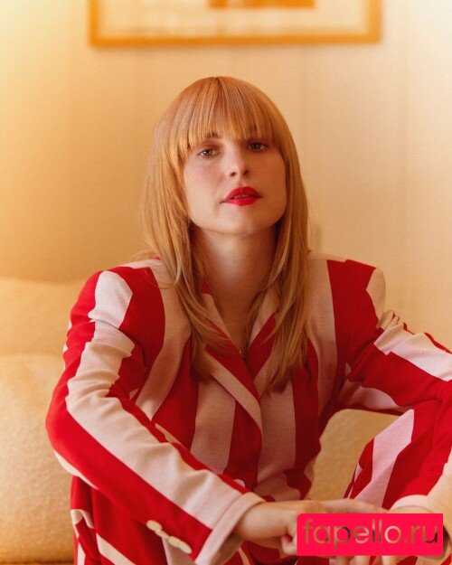 Hayley Williams Nude Onlyfans Photo 36
