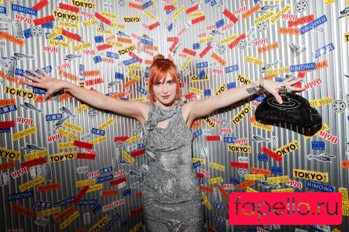 Hayley Williams Nude Onlyfans Photo 24