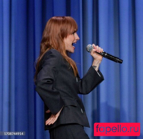 Hayley Williams Nude Onlyfans Photo 22