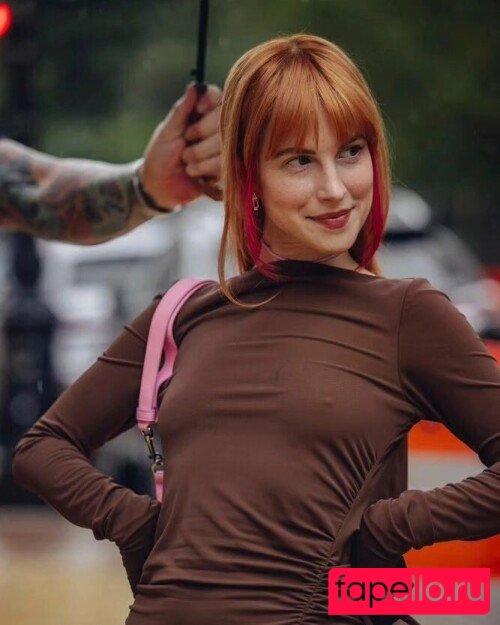 Hayley Williams Nude Onlyfans Photo 10