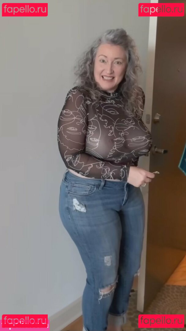 Moncheritime / moncheri.worldwide Onlyfans Photo Gallery 