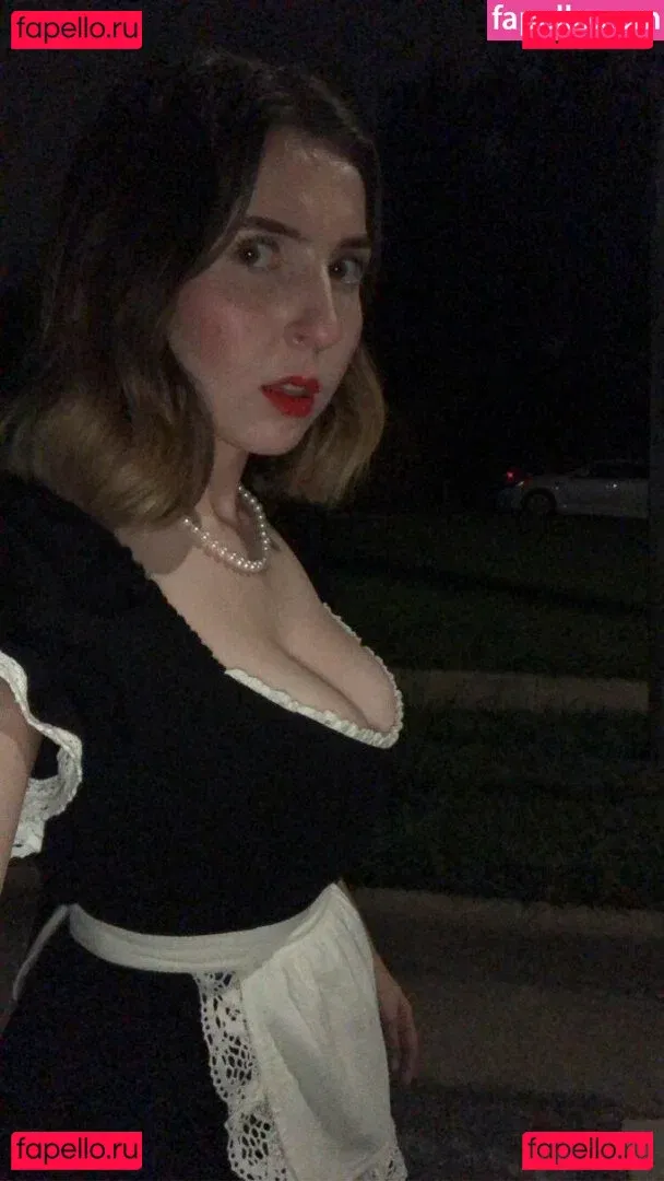 mochimio Onlyfans Photo Gallery 